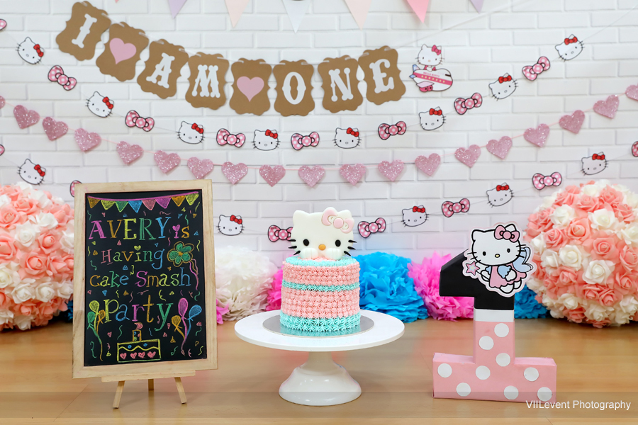 Cake smash Hello Kitty birthday - Mon blog - Modaliza photographe